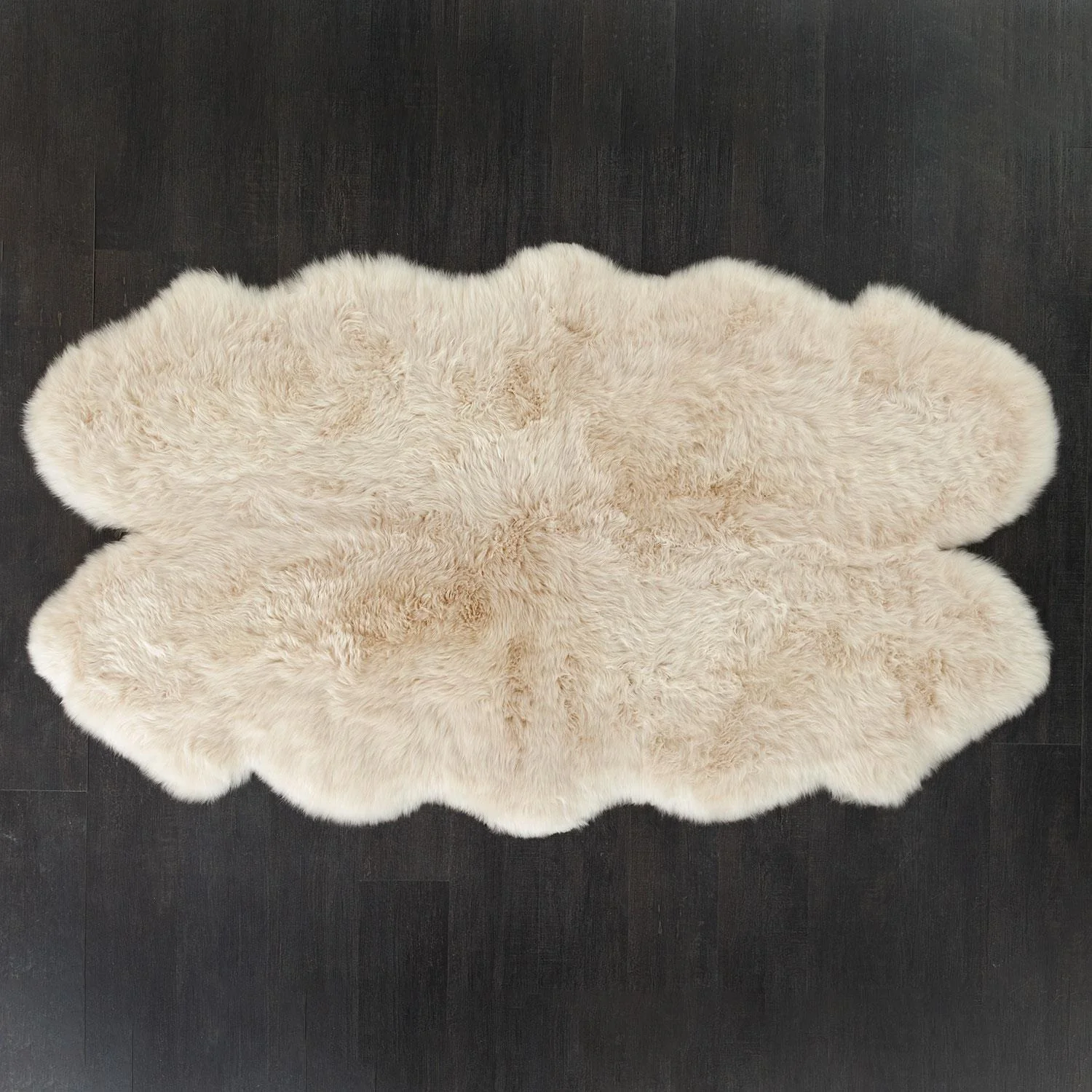 British Quad Sheepskin Rug Linen - Image 4