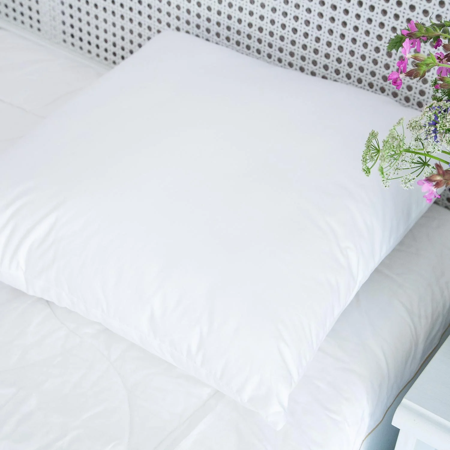 British Wool Cushion Pad To Fit 50 x 50 cm Cover - Image 4