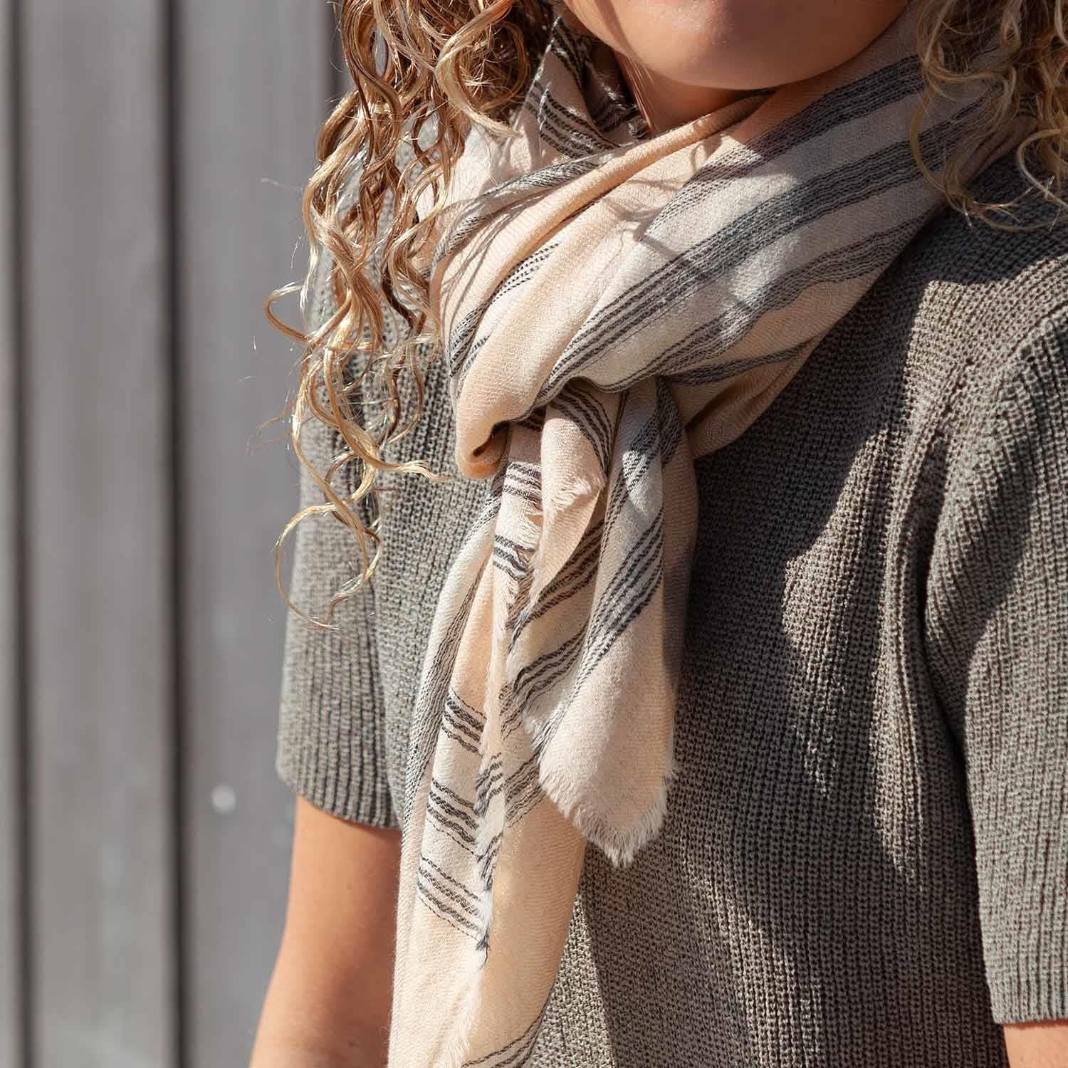 Cashmere Square Shawl Sahara - Image 6