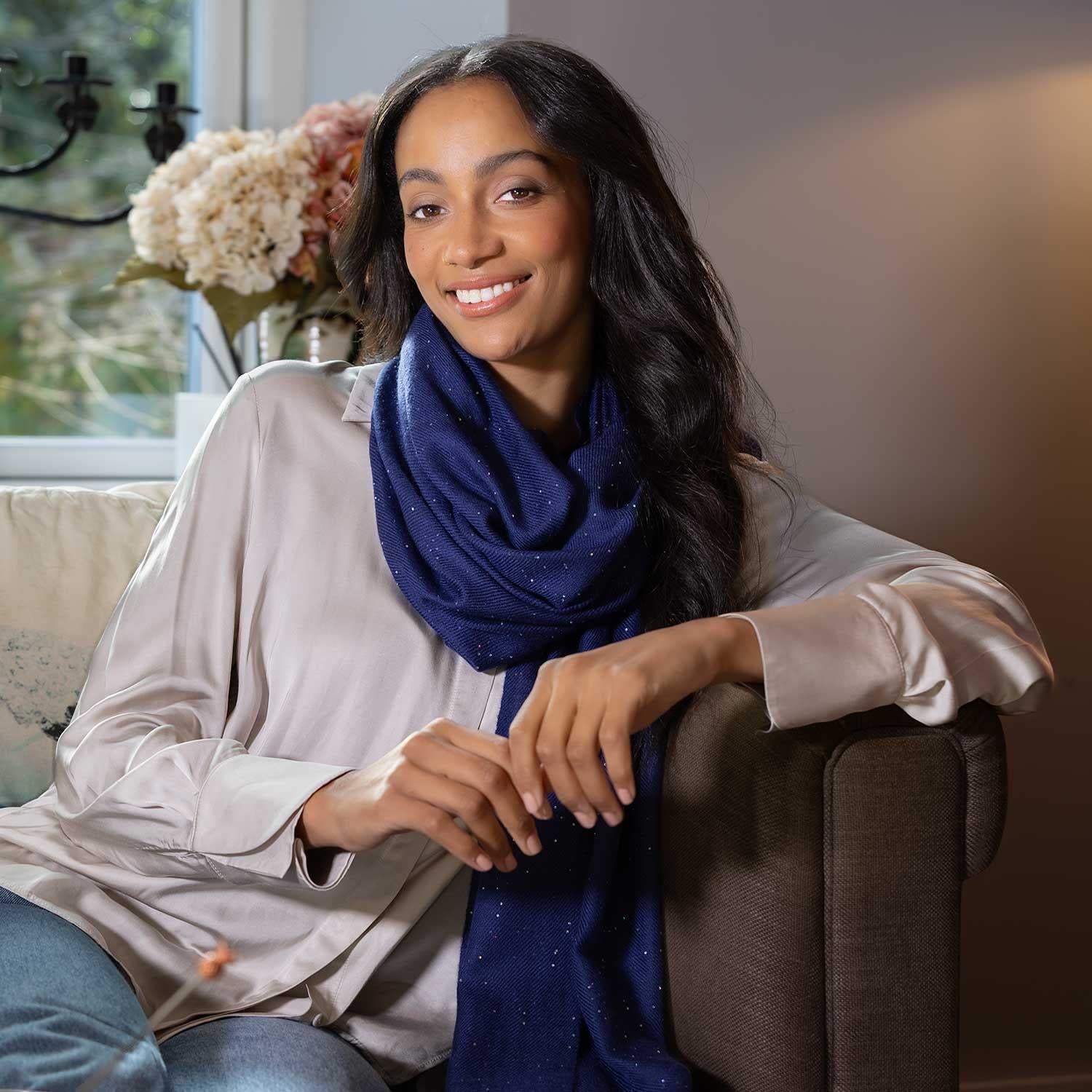 Celeste Cashmere Shawl Navy - Image 3
