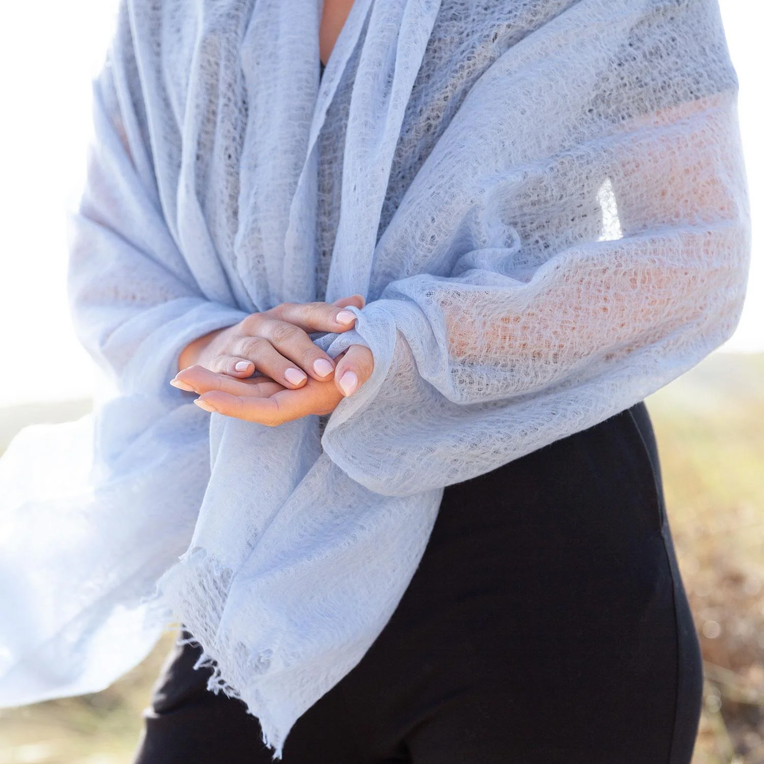 Diaphanous Pashmina Crystal Blue - Image 4