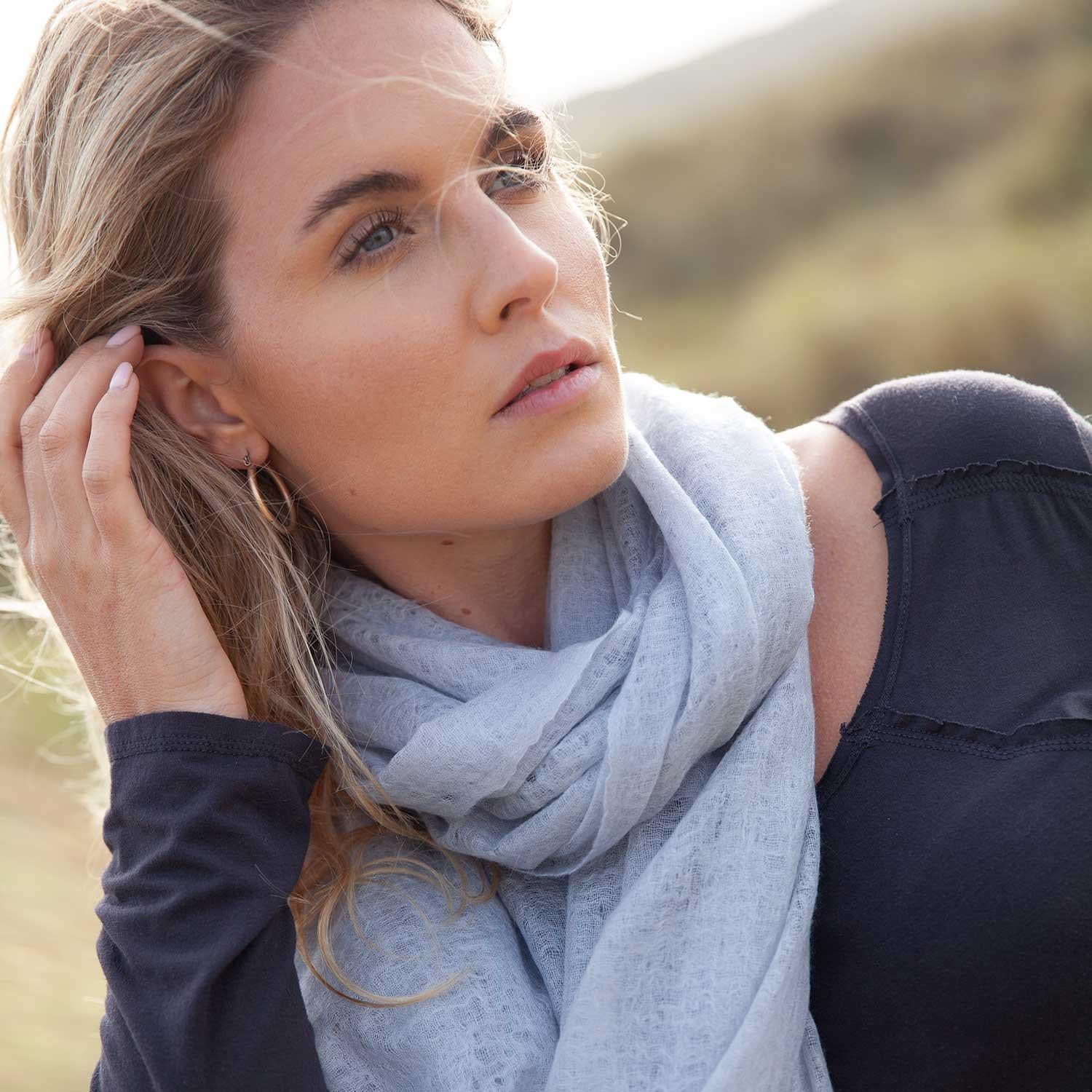 Diaphanous Pashmina Silver - Image 3