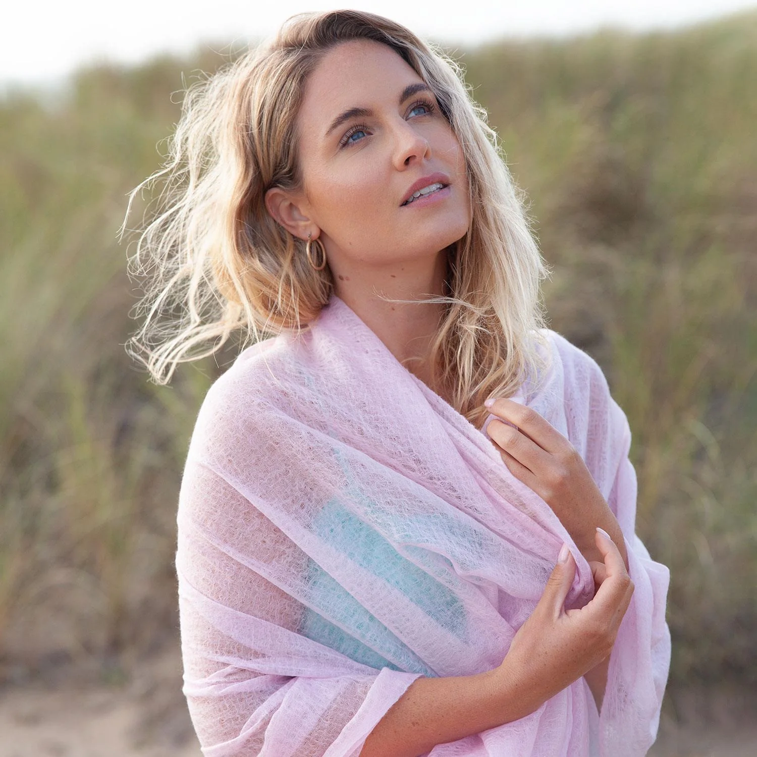 Diaphanous Pashmina Soft Pink - Image 5