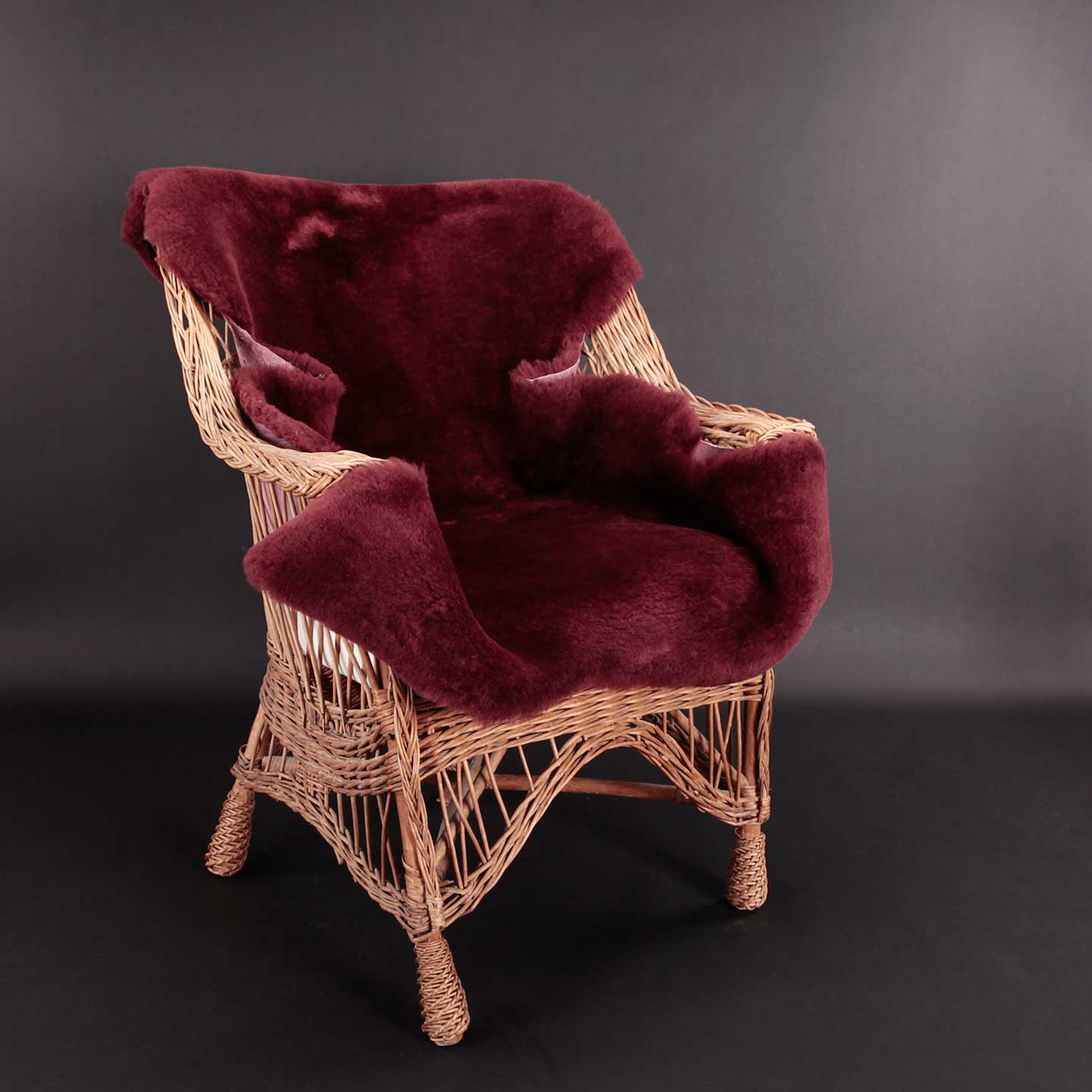 Exclusive Sheepskin Throw Maroon - Image 3