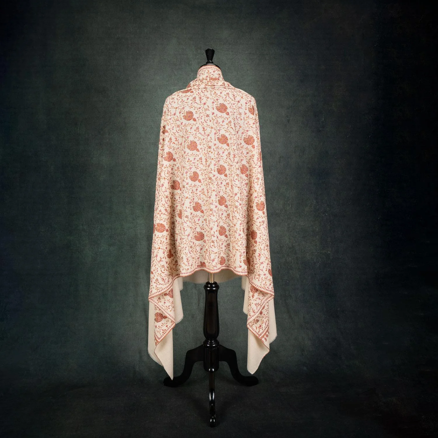 Hand Embroidered Jamawar Shawl Mutmeen - Image 3