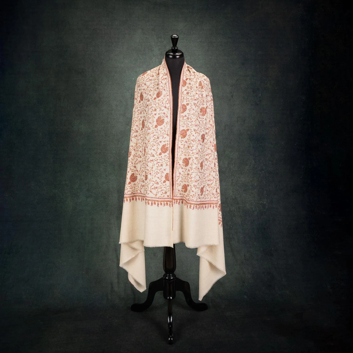 Hand Embroidered Jamawar Shawl Mutmeen - Image 5