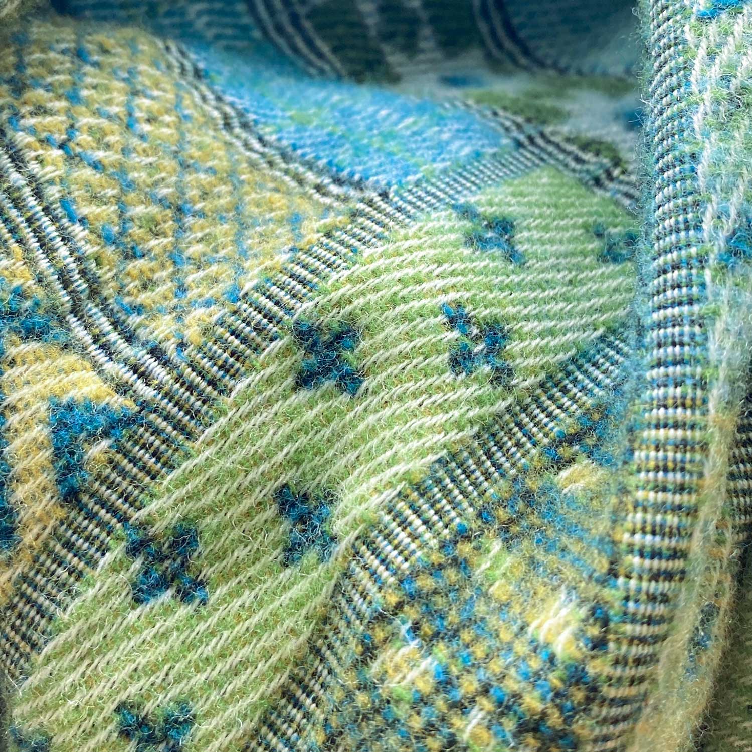 Hebrides Merino Throw Islay - Image 4
