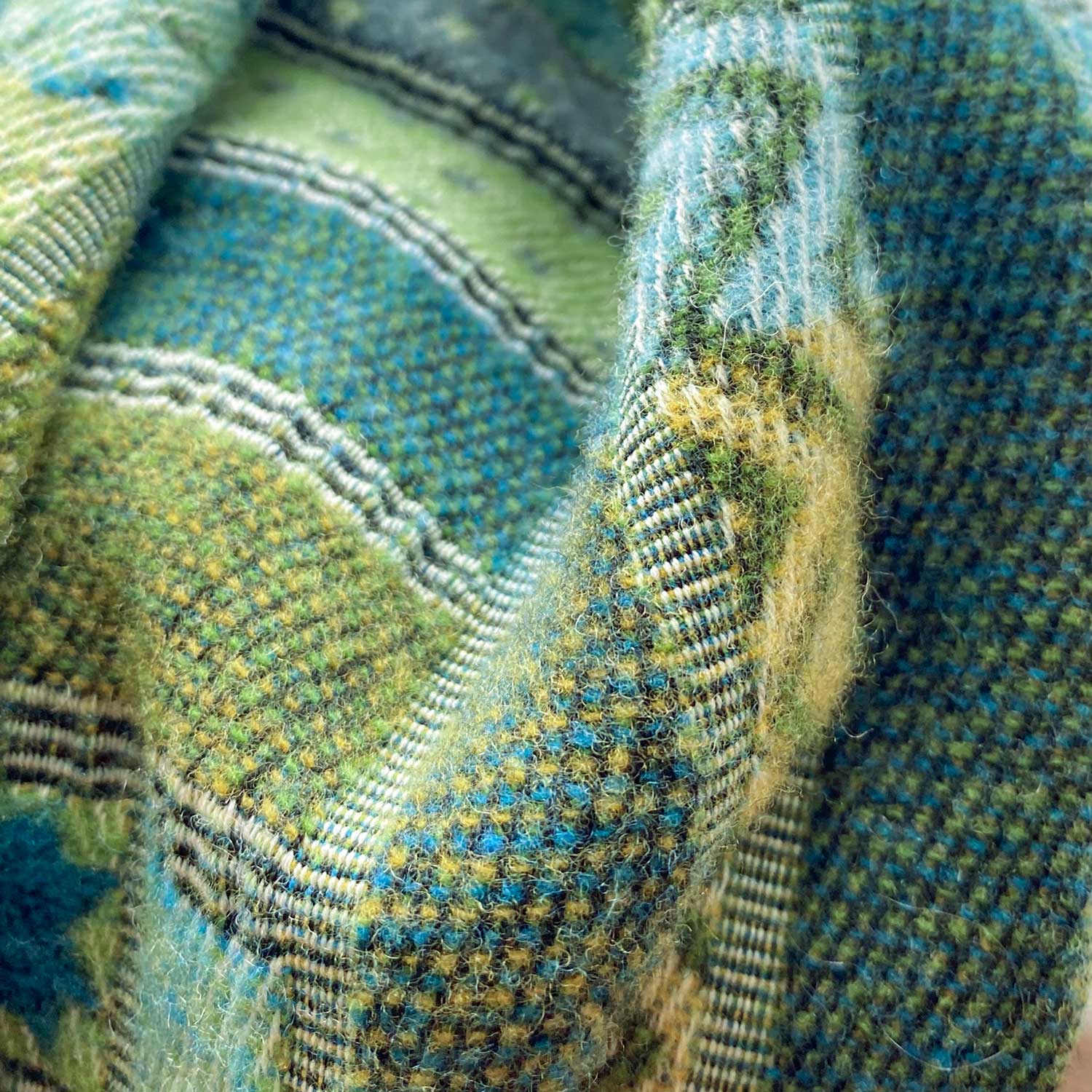 Hebrides Merino Throw Islay - Image 5