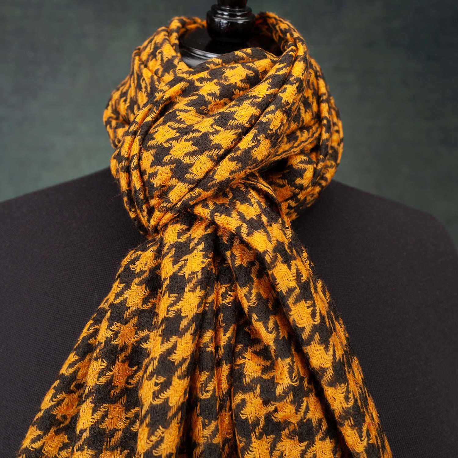 Houndstooth Shawl Gold - Image 3