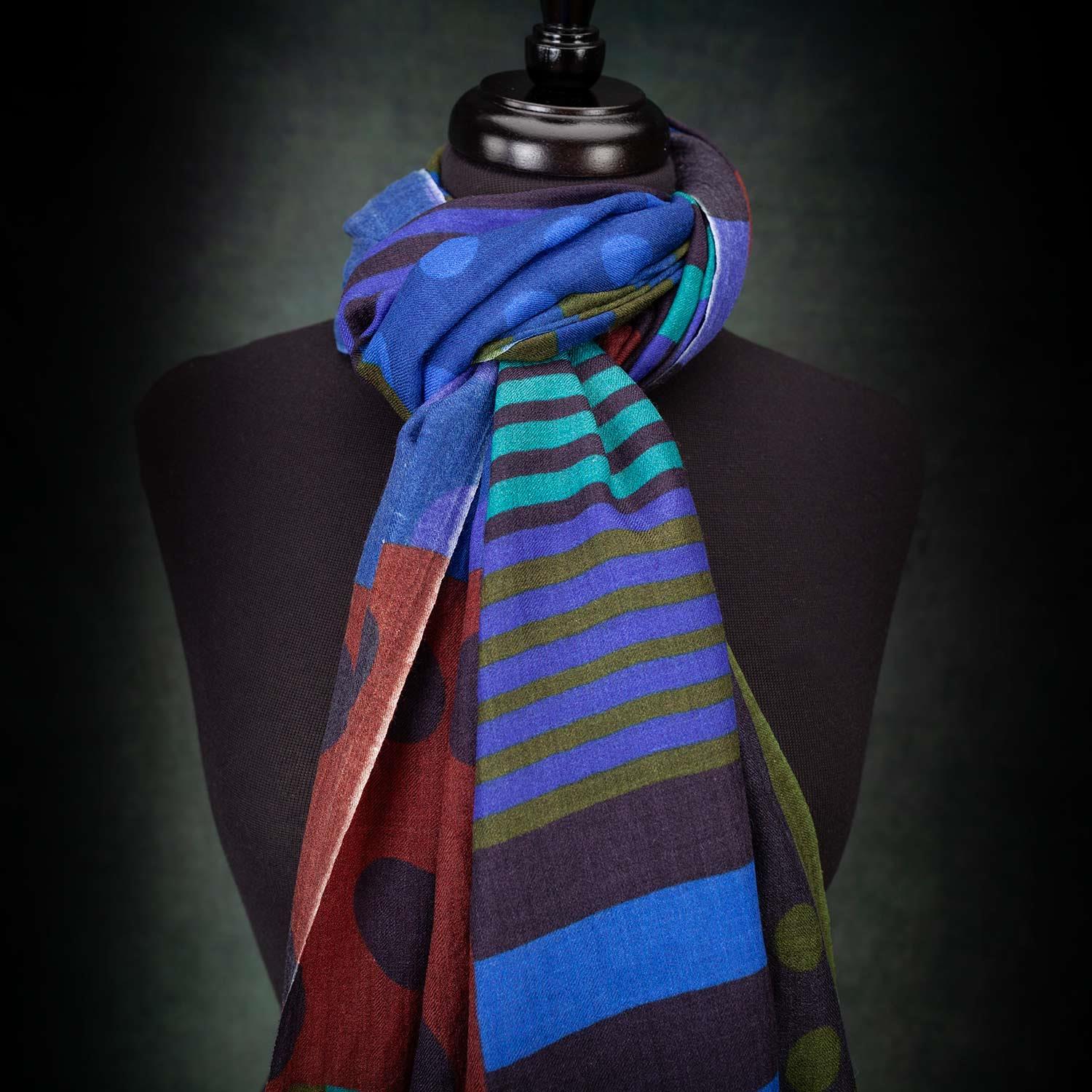 Luxe Geometric Shawl Midnight - Image 2