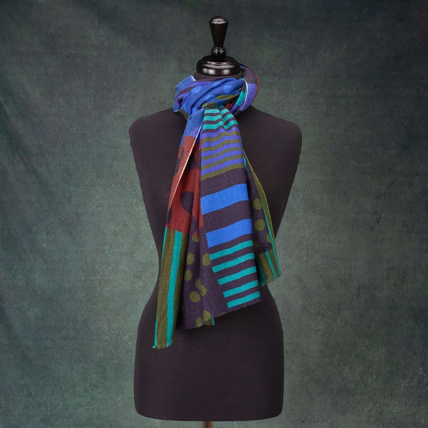 Luxe Geometric Shawl Midnight - Image 4