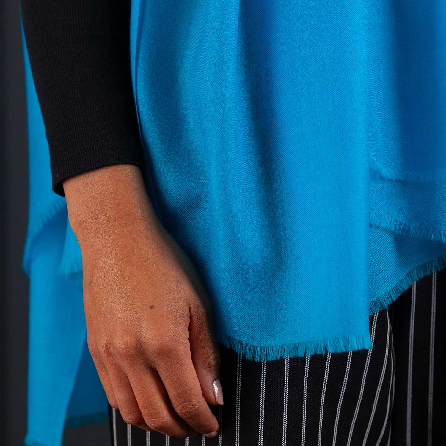 Luxe Merino Silk Shawl Dark Turquoise - Image 3