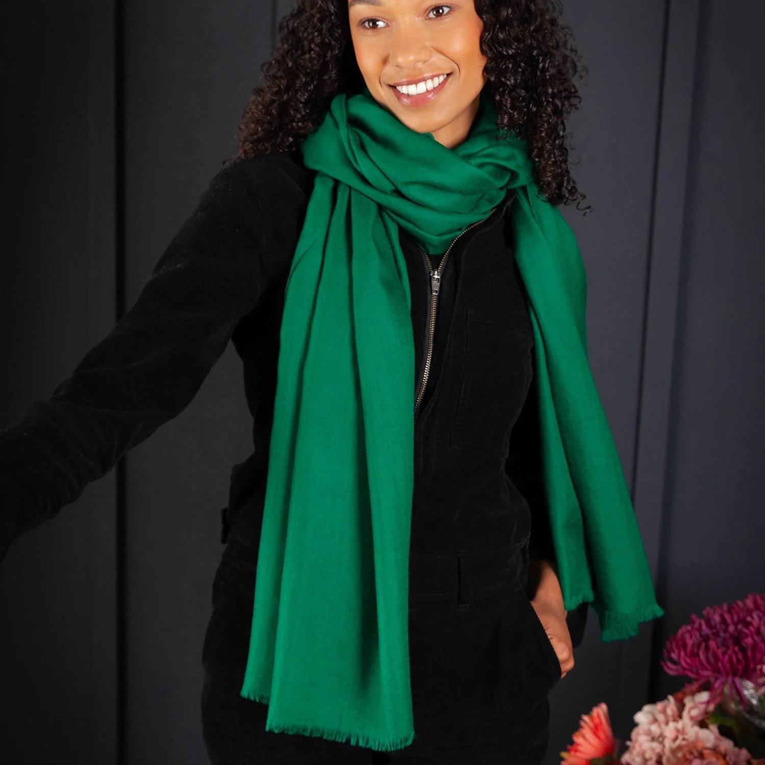 Luxe Merino Silk Shawl Emerald - Image 3