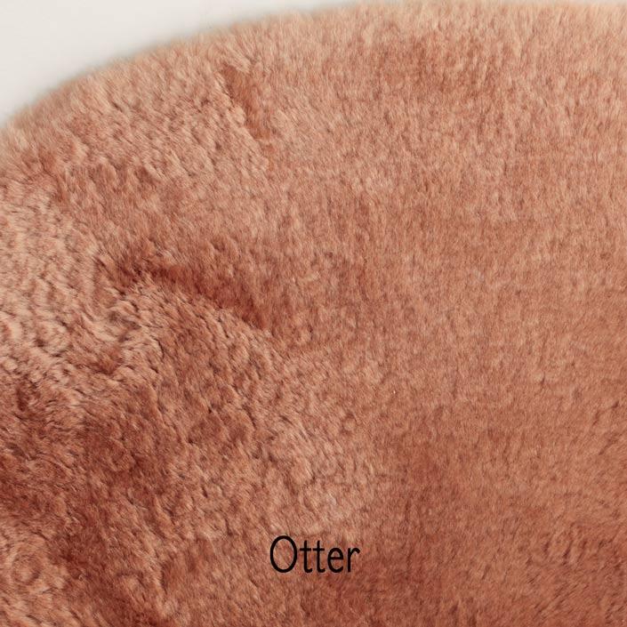 Luxury Oval Sheepskin Pet Bed - Image 11