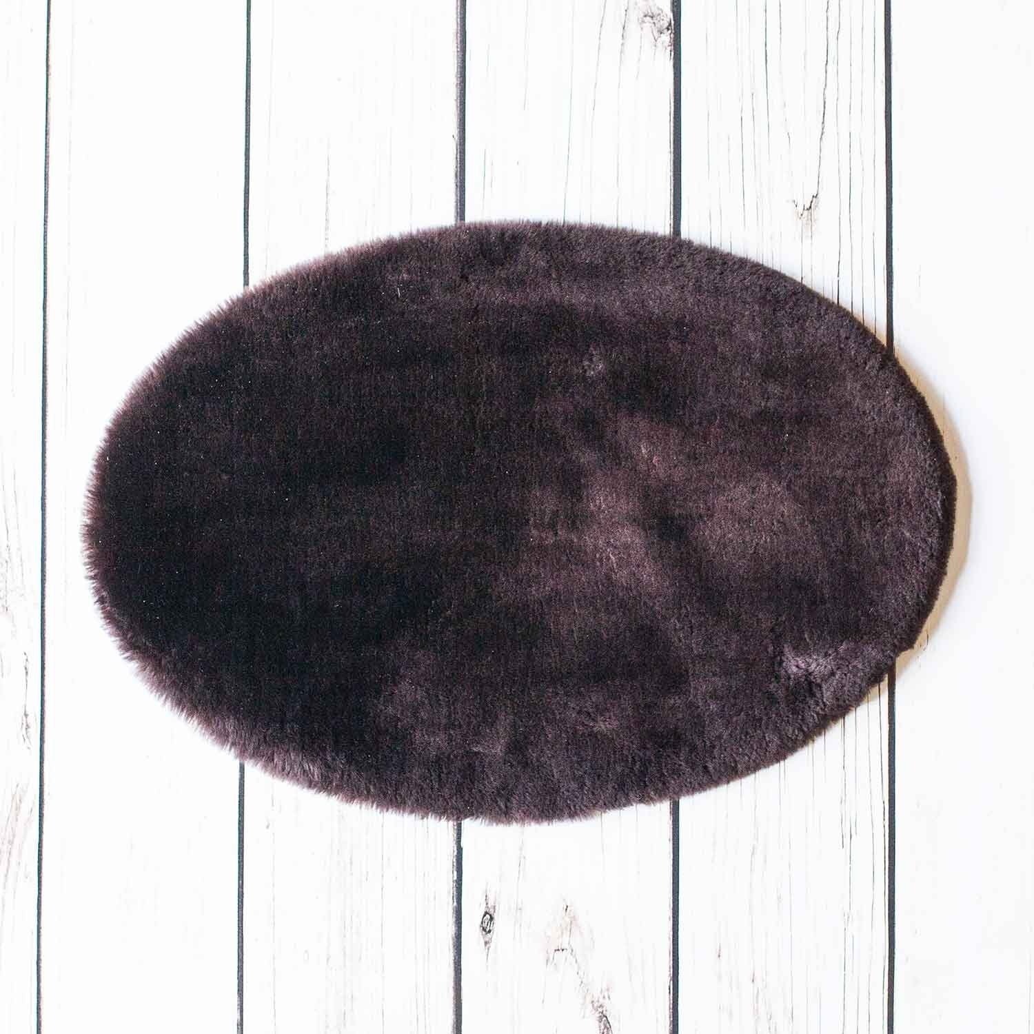 Luxury Oval Sheepskin Pet Bed - Image 7