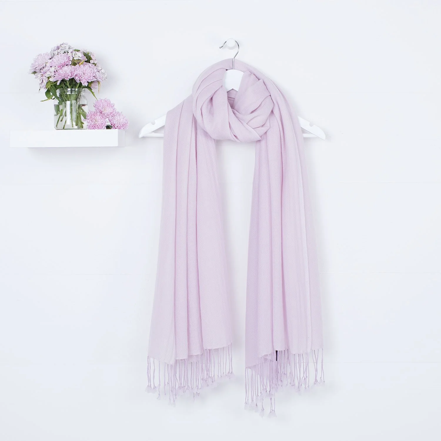Luxury Pashmina Shawl Pale Lilac - Image 5