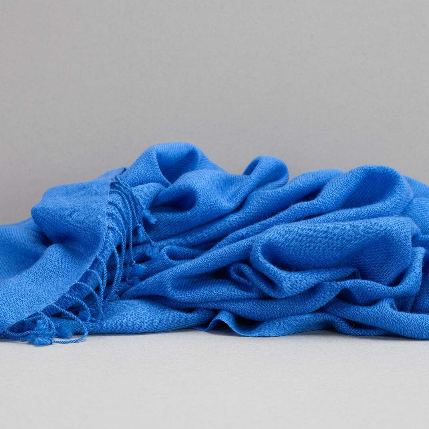 Luxury Pashmina Shawl Summer Blue - Image 2