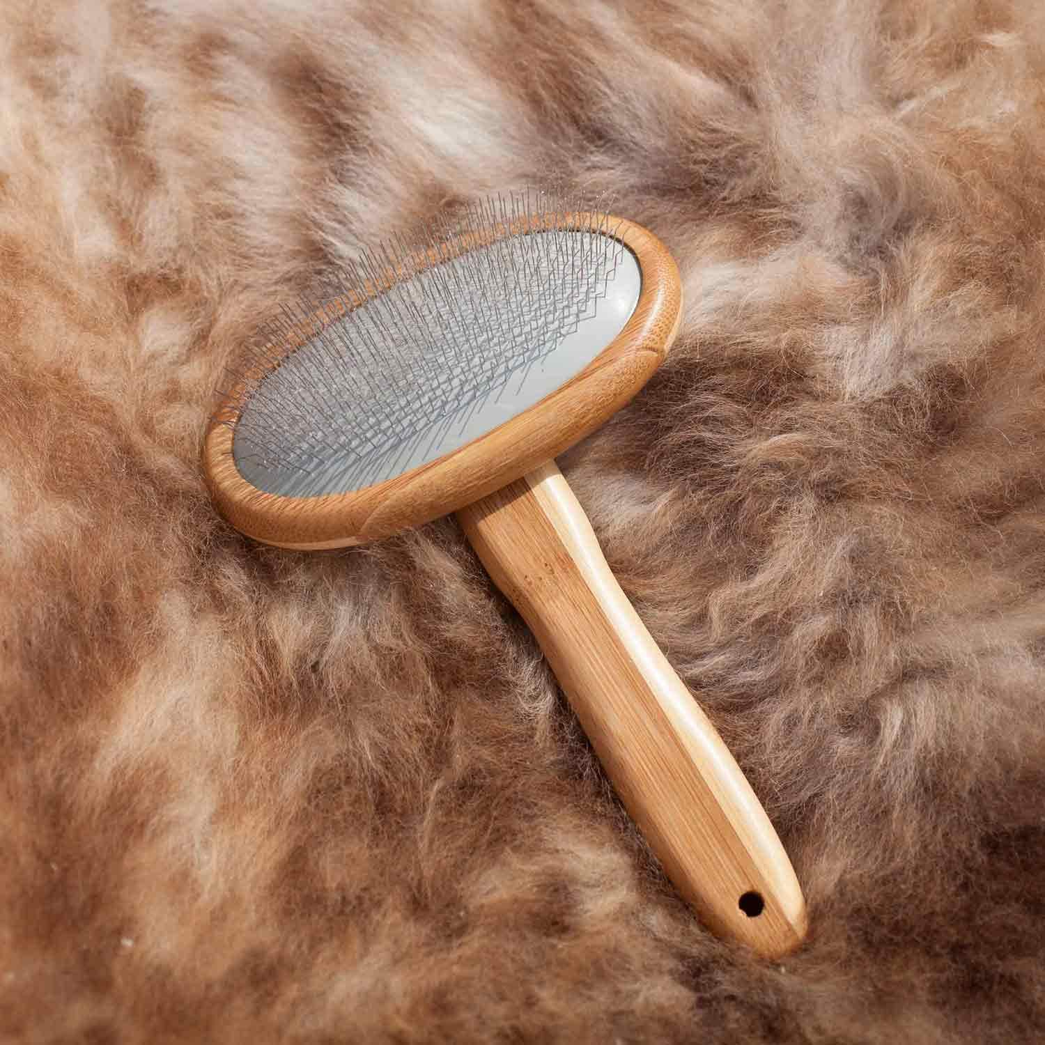 Luxury Sheepskin Brush - Image 4