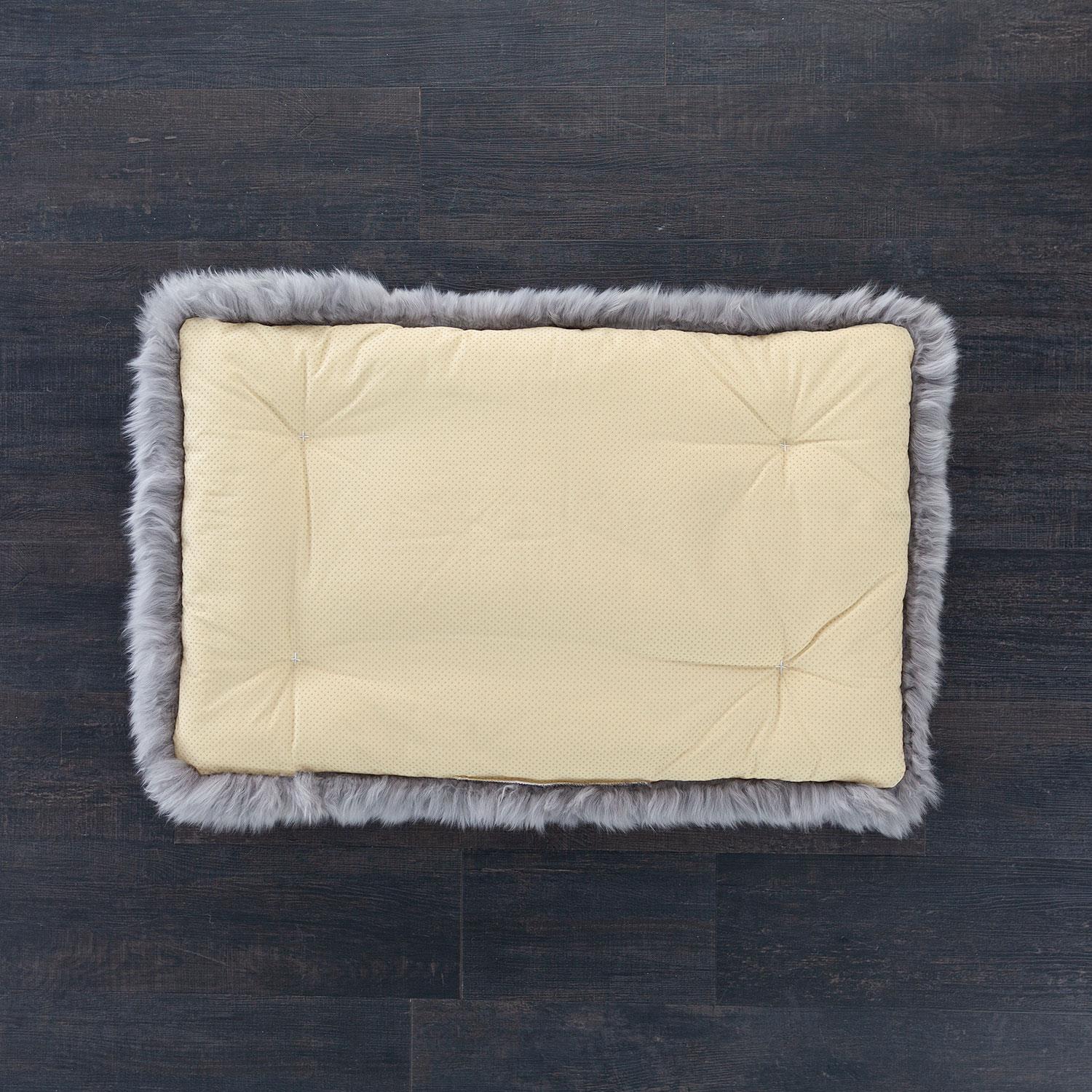 Medium Long Wool Padded Pet Bed Grey - Image 4