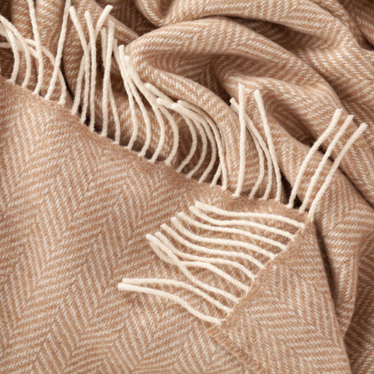 Merino Cashmere Blend Throw Beige Herringbone - Image 3
