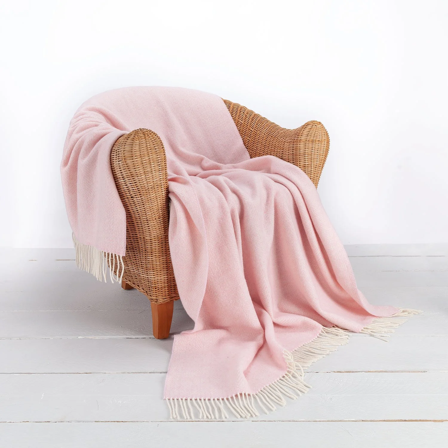 Merino Cashmere Blend Throw Softest Pink Herringbone - Image 2