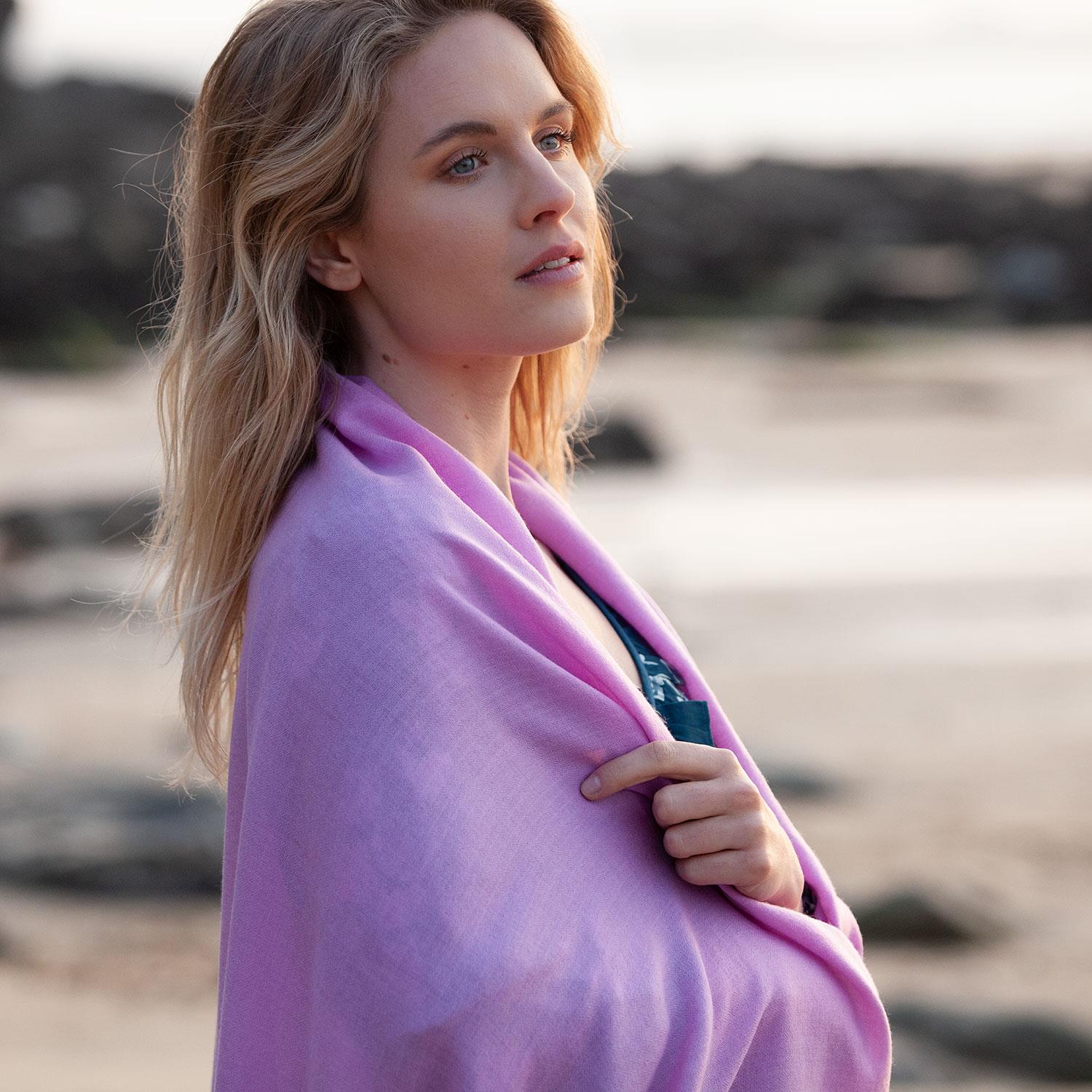 Merino Wool Shawl Lilac - Image 3
