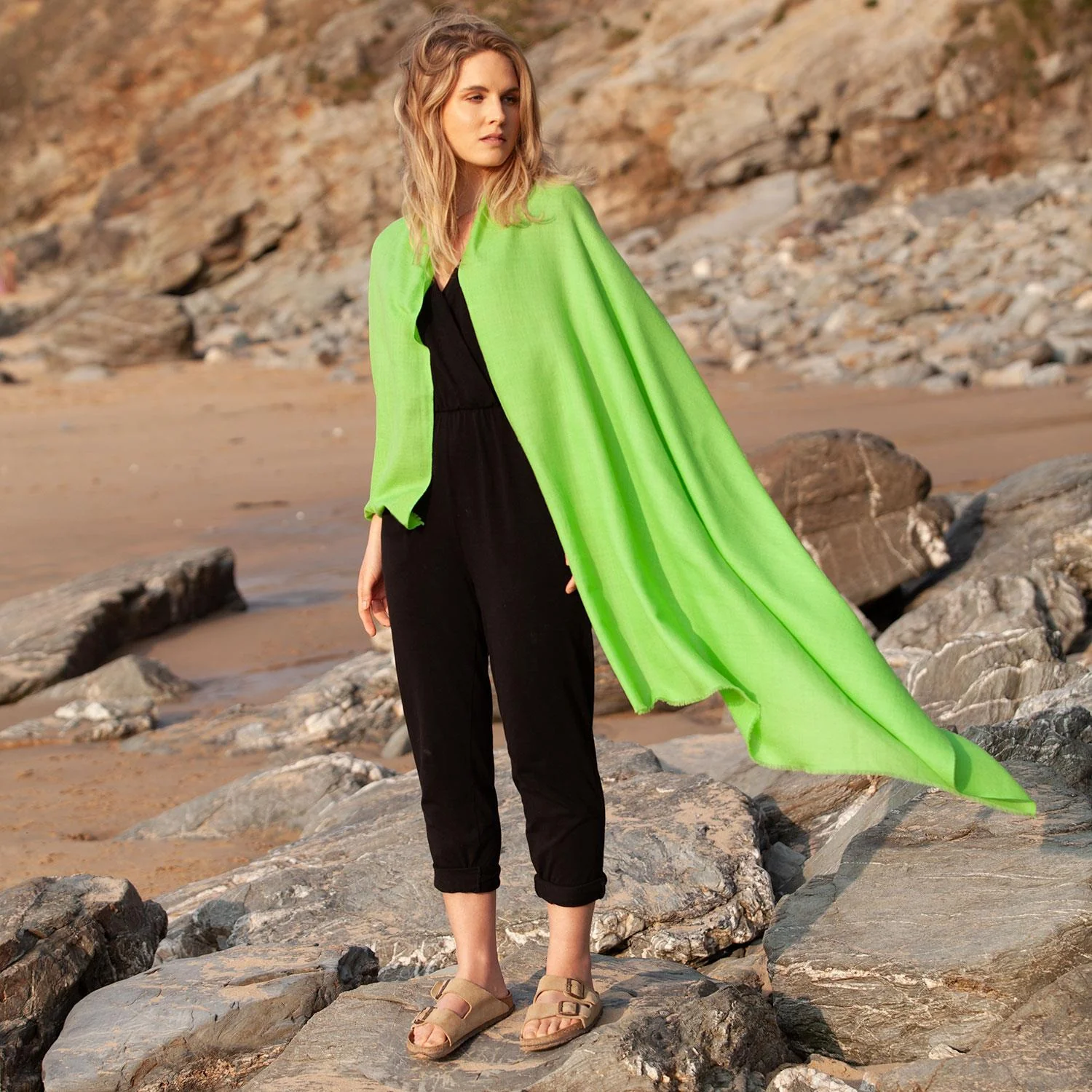 Merino Wool Shawl Lime - Image 3