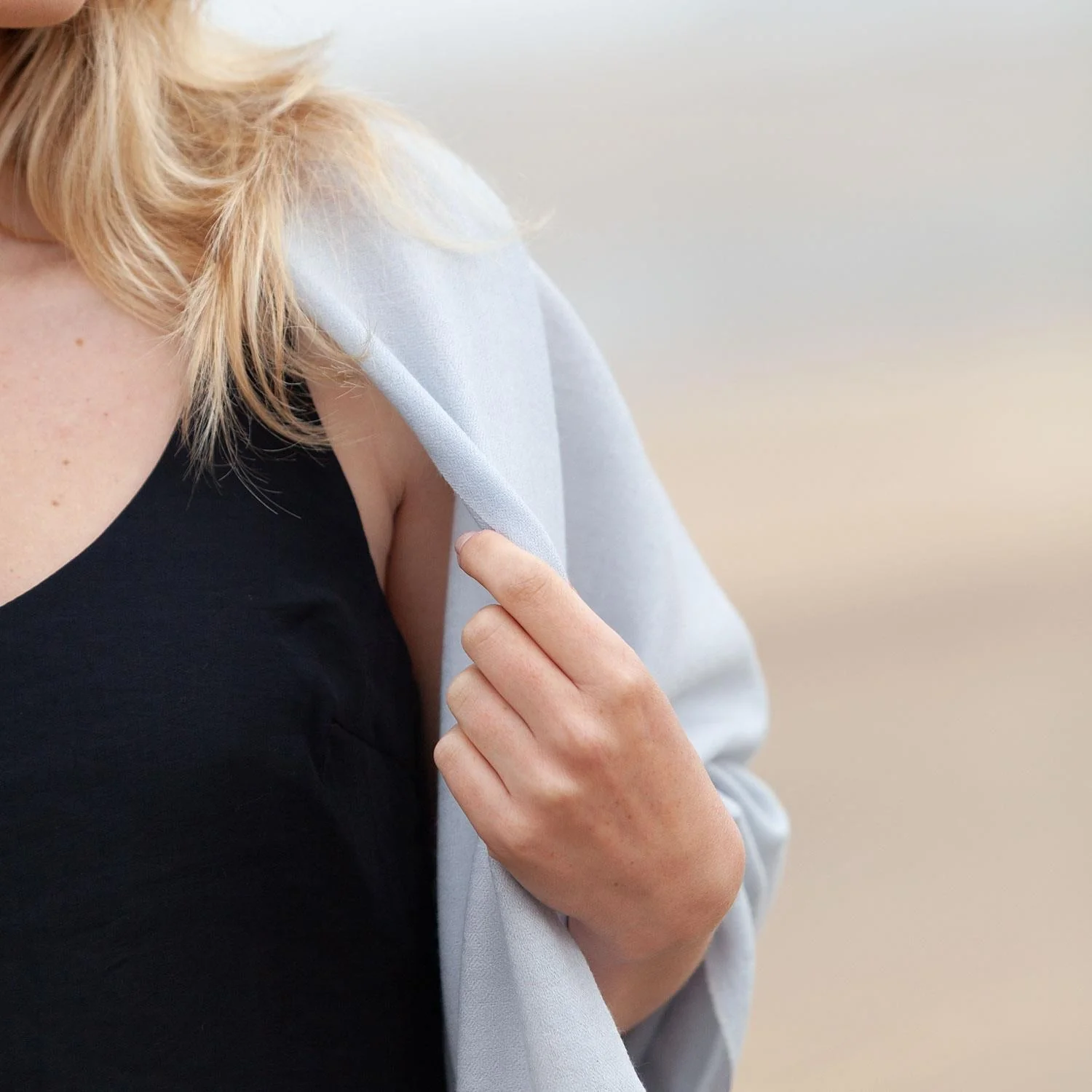 Merino Wool Shawl Silver - Image 4