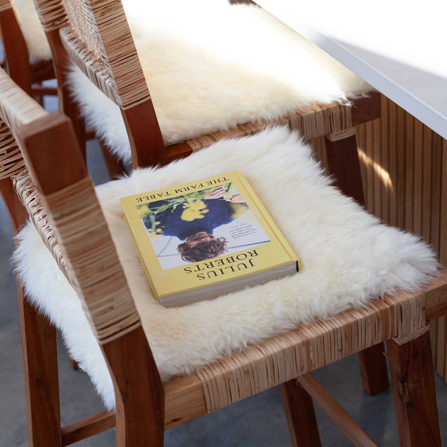 Natural White Sheepskin Seat Pad Square 40 cm - Image 5