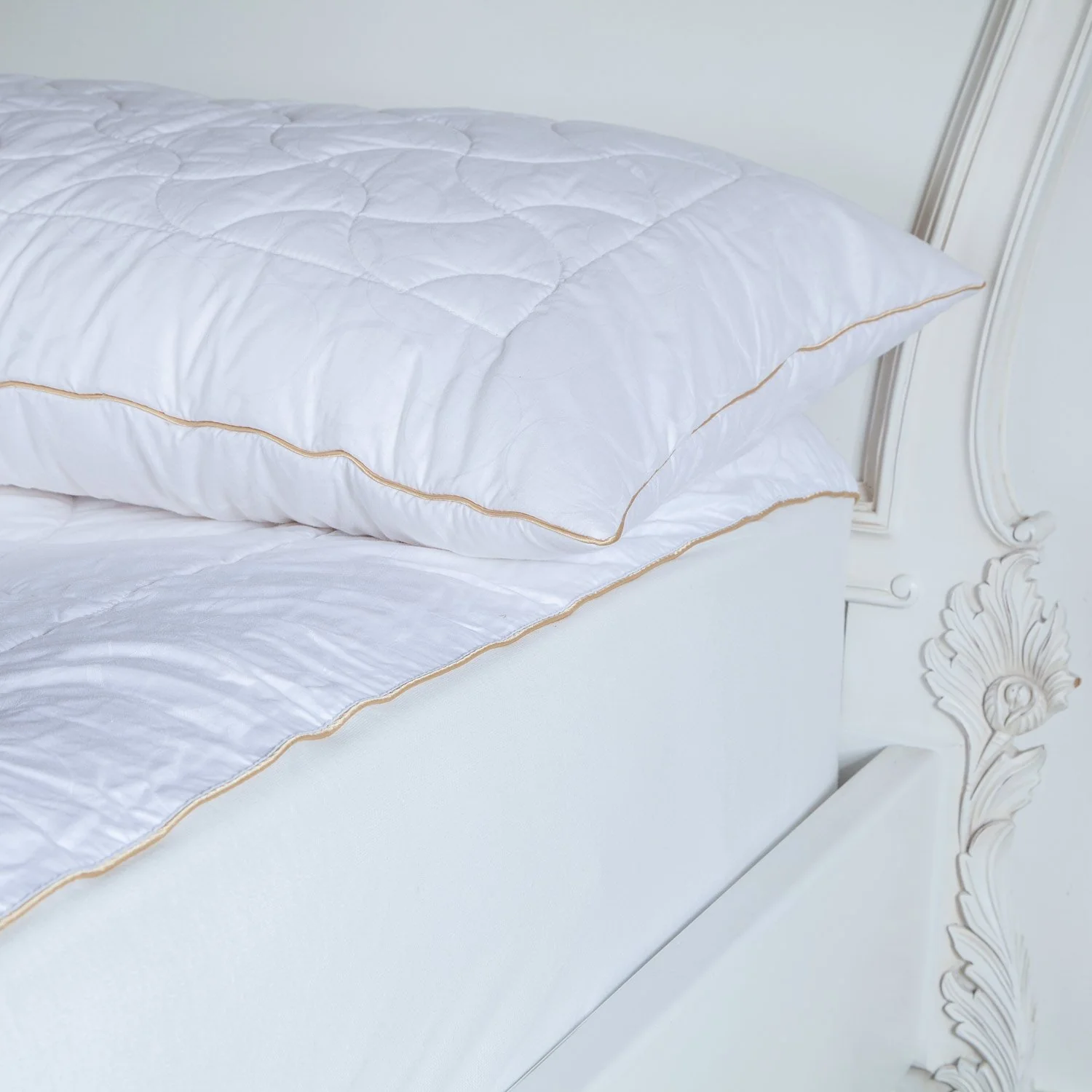 Quilted Wool Pillow Protector - Image 2