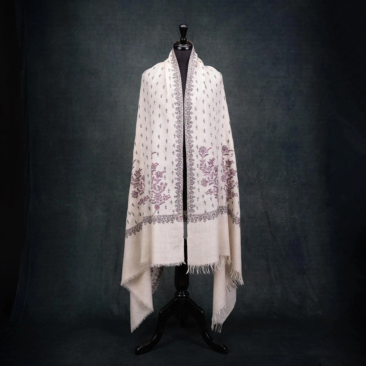Sozni Embroidered Cashmere Pashmina Humayra - Image 3