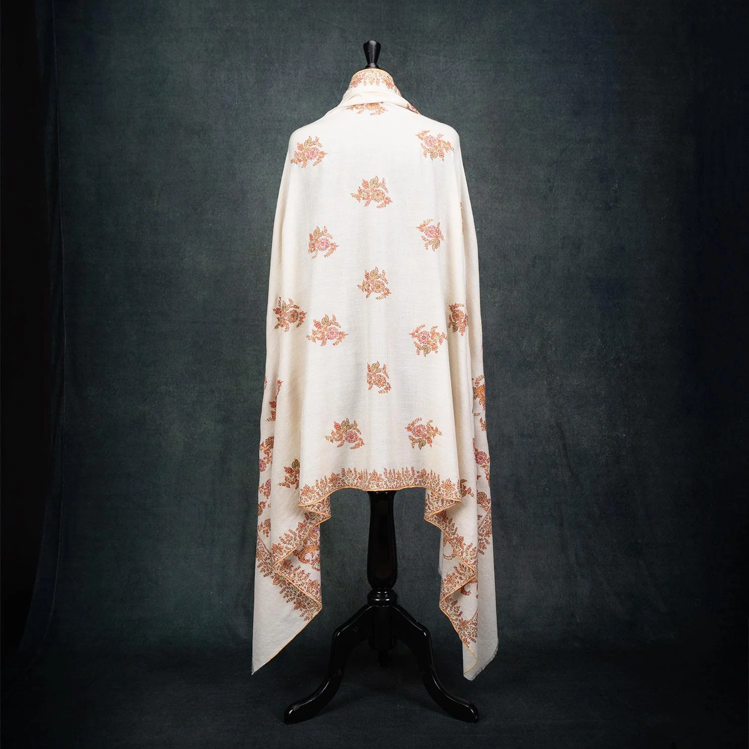 Sozni Embroidered Pashmina 'The Colours of Sunrise' Bhajan - Image 2