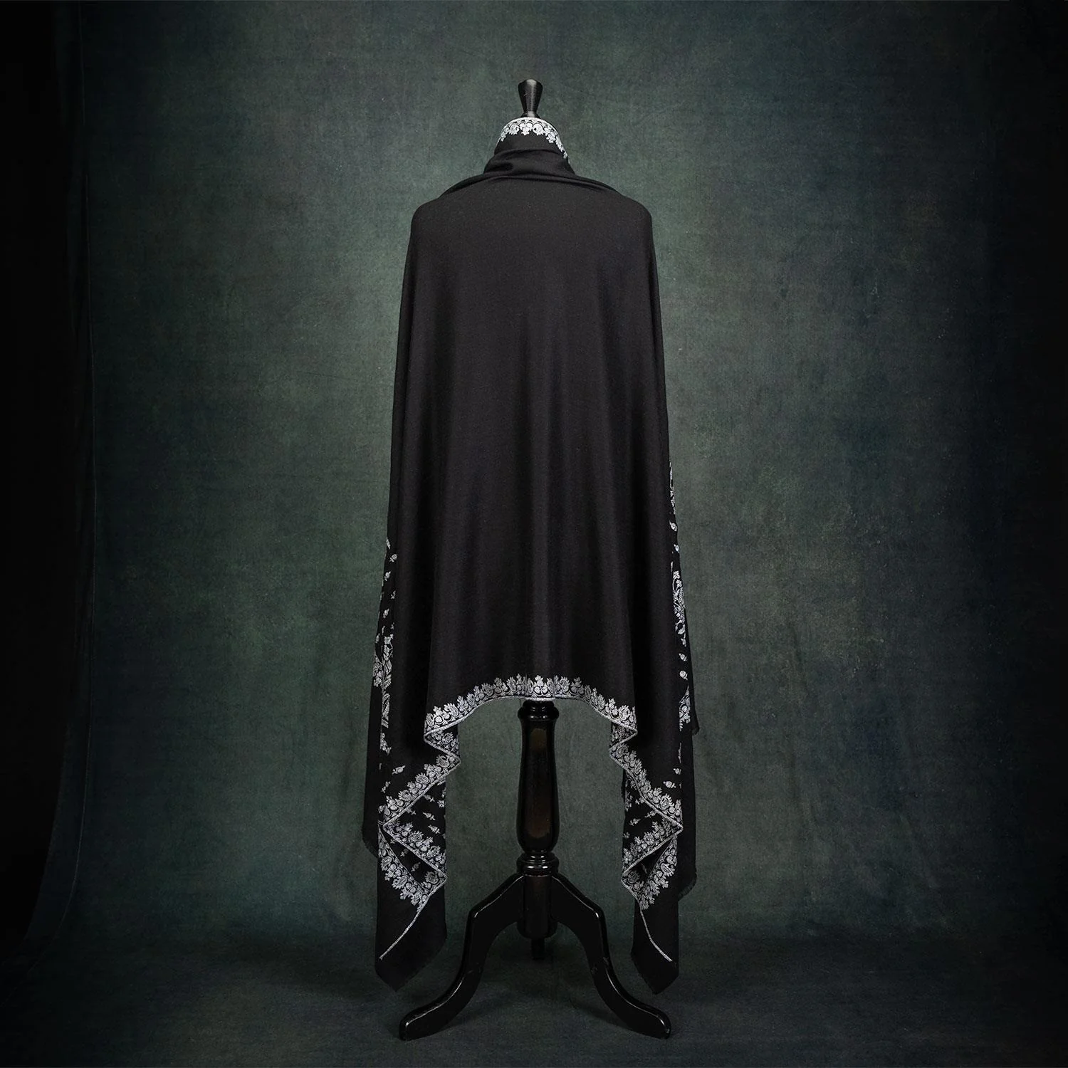 Sozni Toosh 'Mayajaal Shawl Firdos' - Image 2