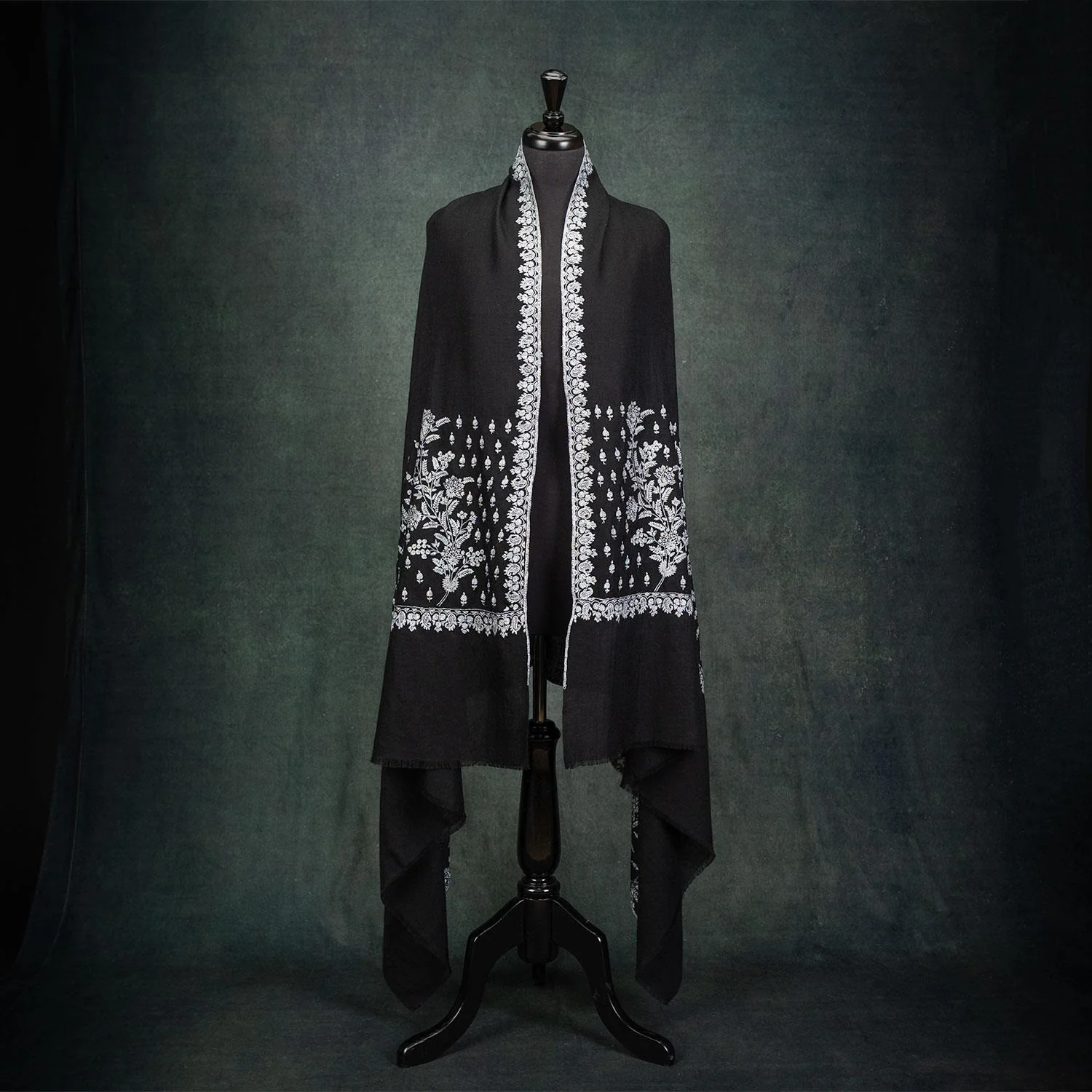 Sozni Toosh 'Mayajaal Shawl Firdos' - Image 3