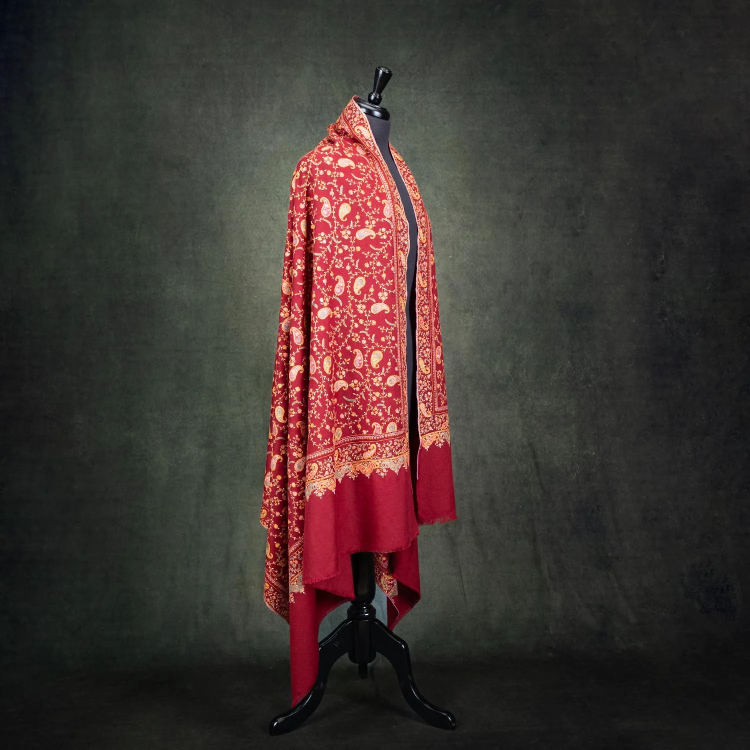 Embroidered Cashmere Pashmina 'Kashmir Bride Ambika' - Image 4